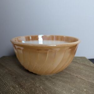 Fire KIng Peach Luster Swirl mixing bowl 8"